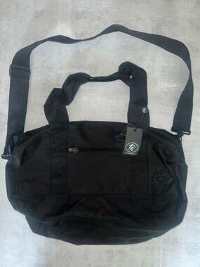 Gym King Core Barrel Gym Bag in Black